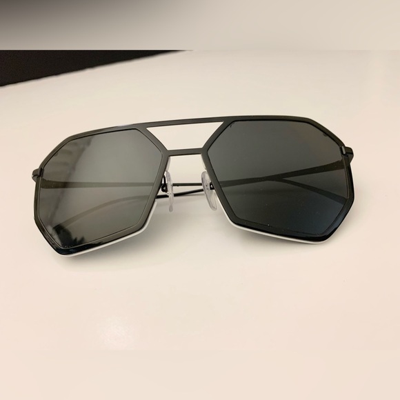 Prada SPR62X sunglasses for sale - Picture 10 of 13